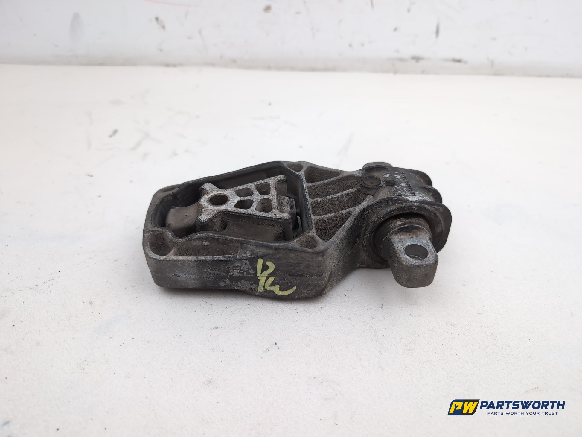 Engine Mounting Bracket 1