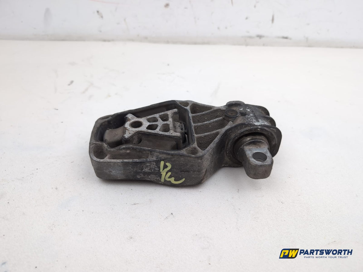 Engine Mounting Bracket 1