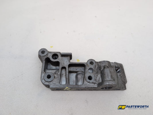 Engine Mounting Bracket 1