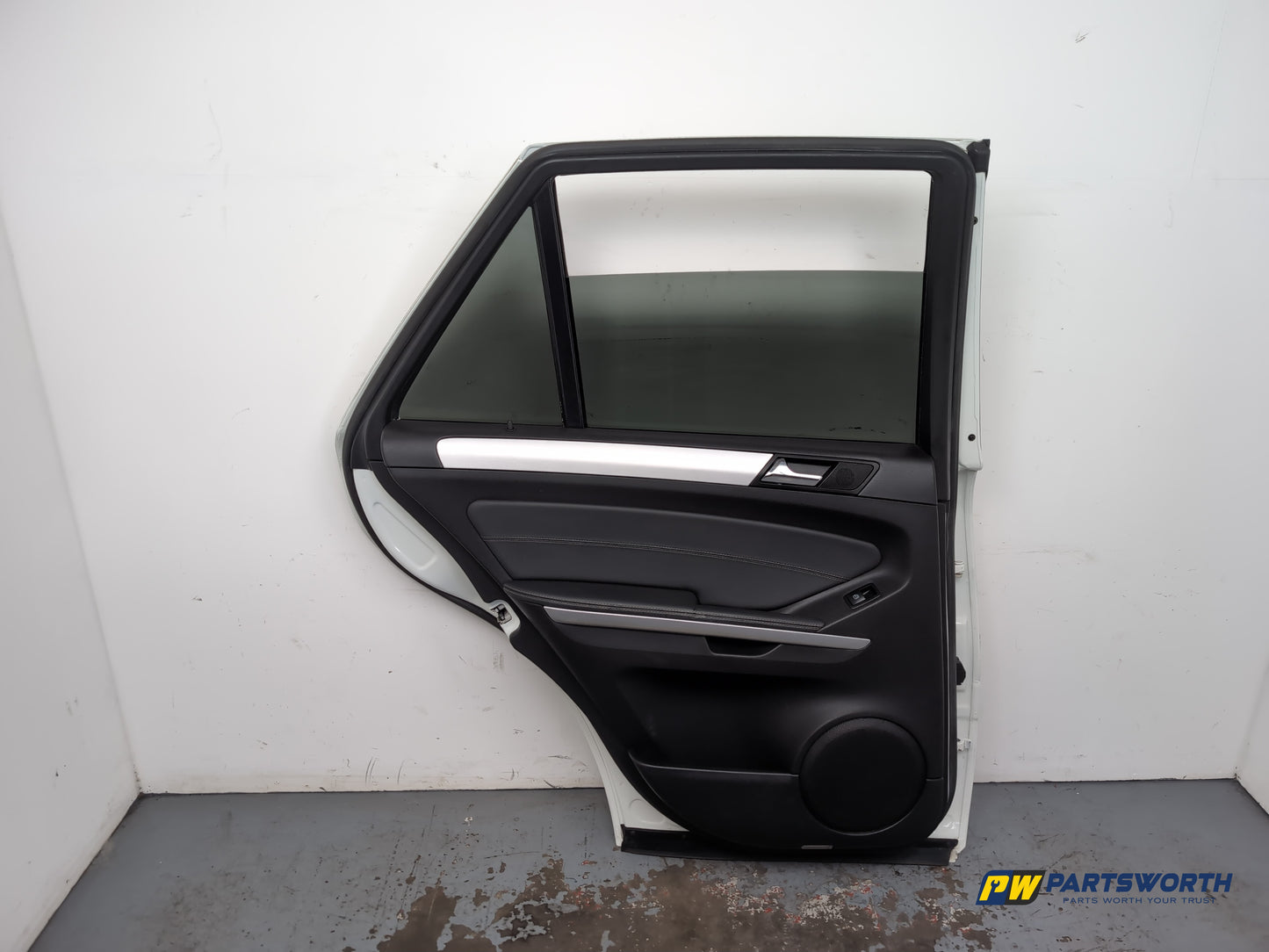 Door Rear LH 7