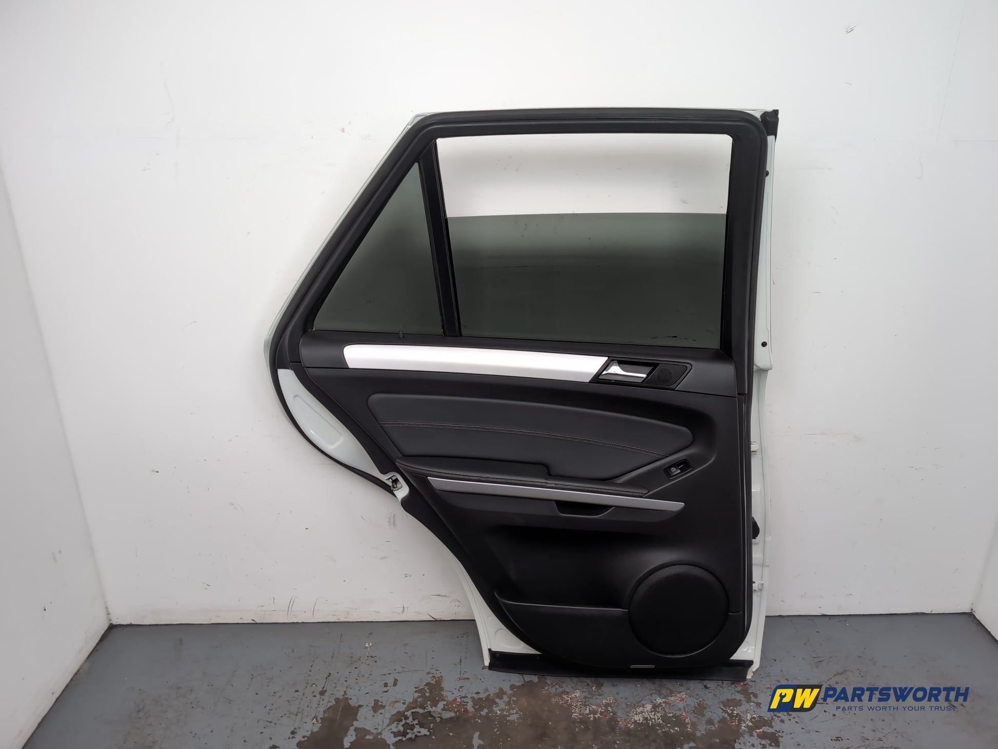 Door Rear LH 7