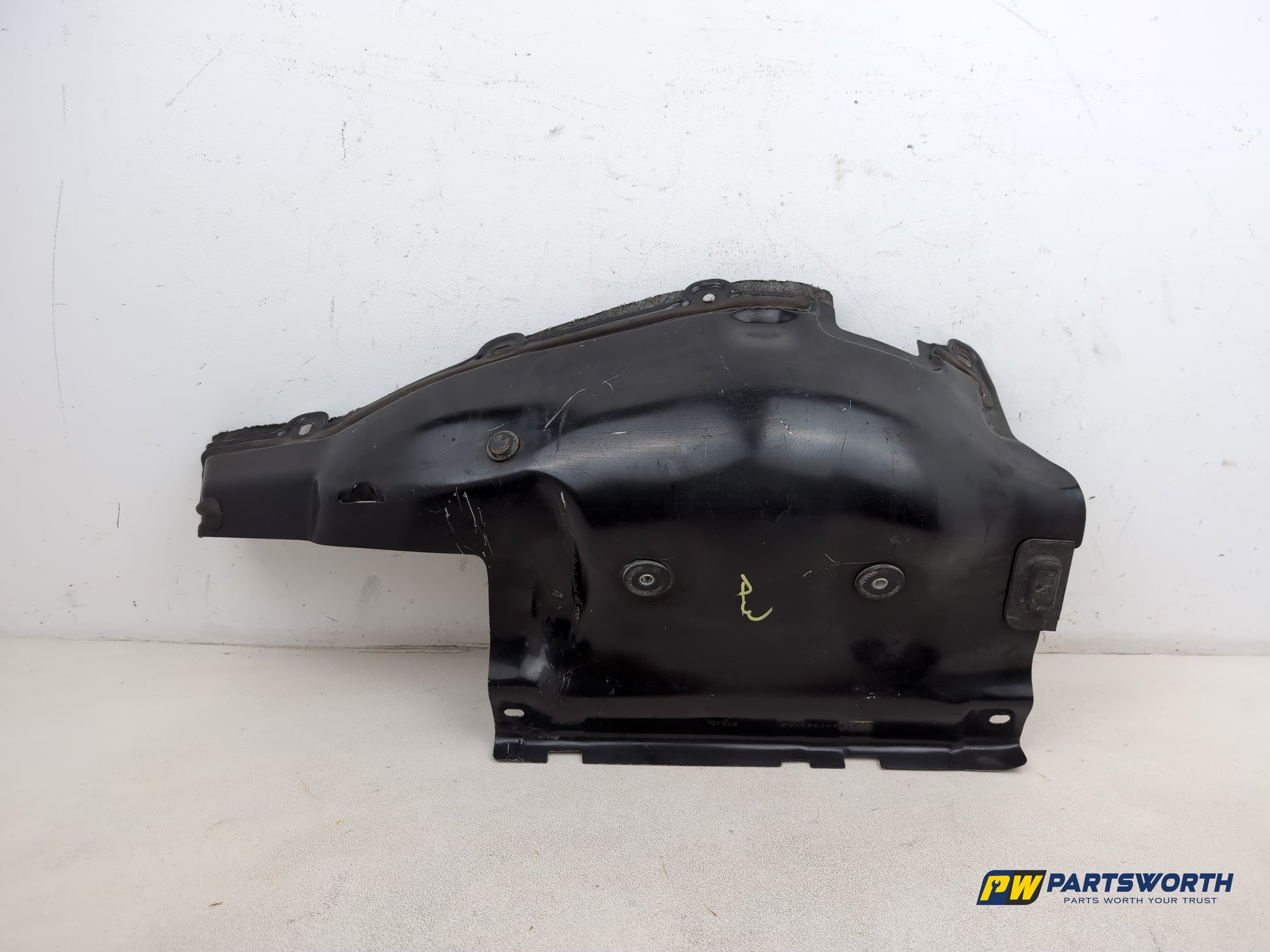 Mercedes-Benz Ml350 Spt Cdi Blueef-Cy Center Shield Insulation Engine