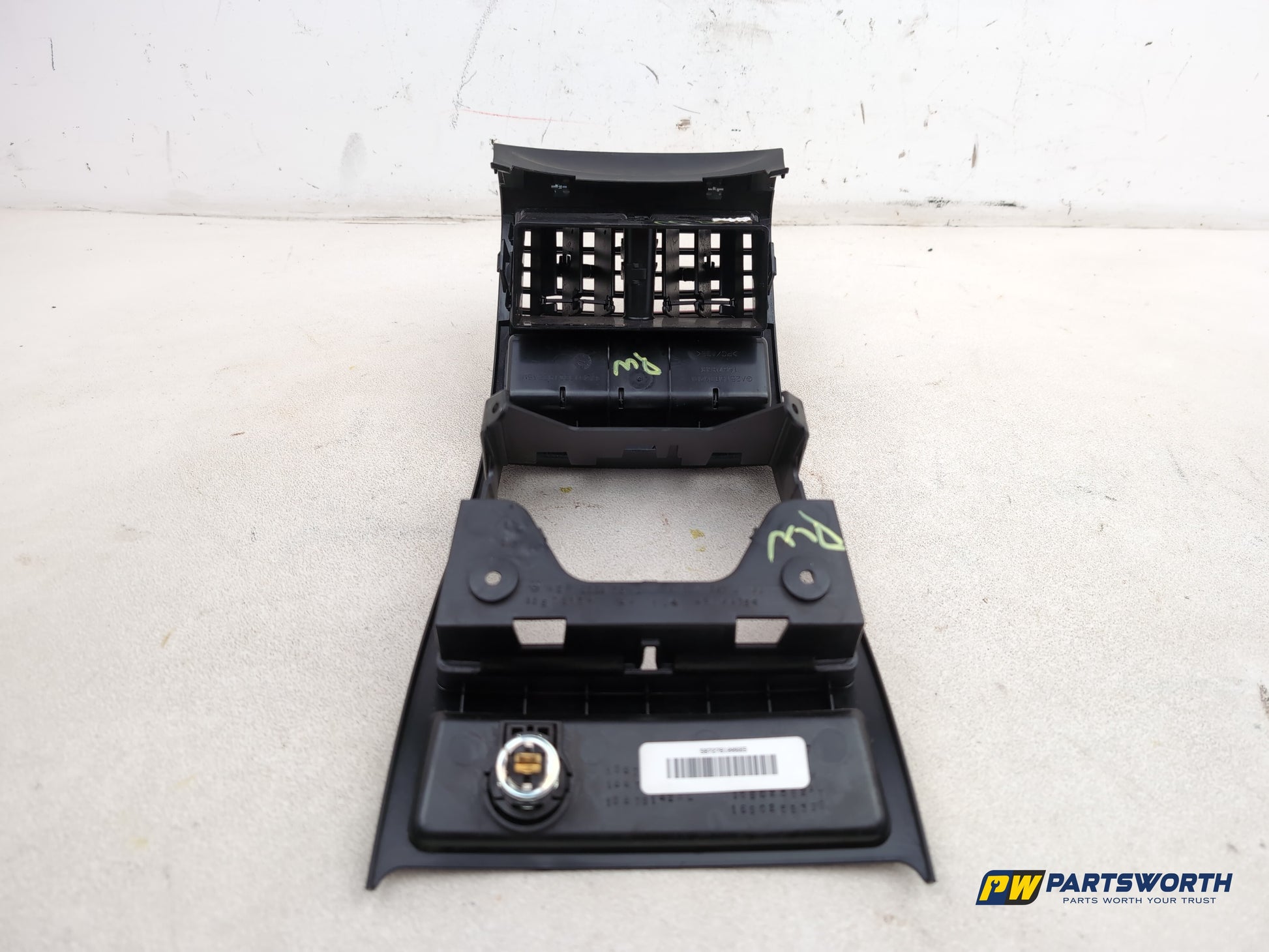 Mercedes-Benz Ml350 Spt Cdi Blueef-Cy A Air Vent Rear With Surround Trim - photo 7