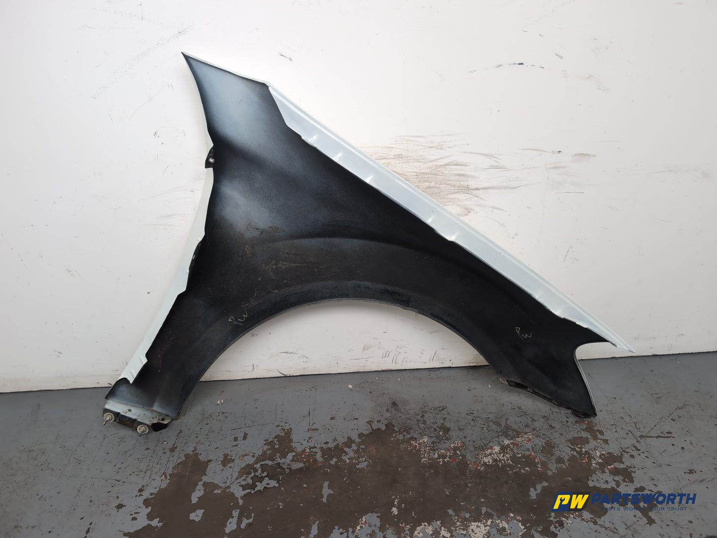 Wing Front LH 7