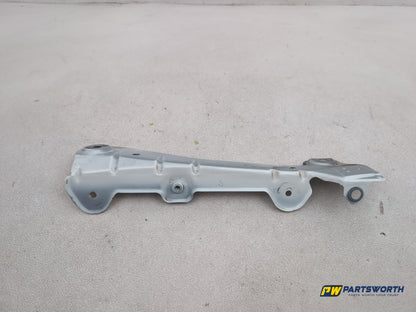 Mercedes-Benz Ml350 Spt Cdi Blueef-Cy Wing Mount Bracket Right Driver Side