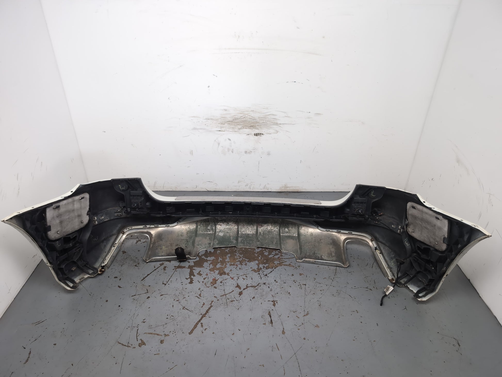 2010 Mercedes-Benz Ml350 Spt Cdi Blueef-Cy A Rear Bumper - photo 3