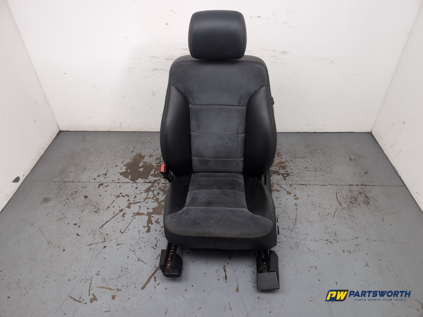 Seat Front LH 1