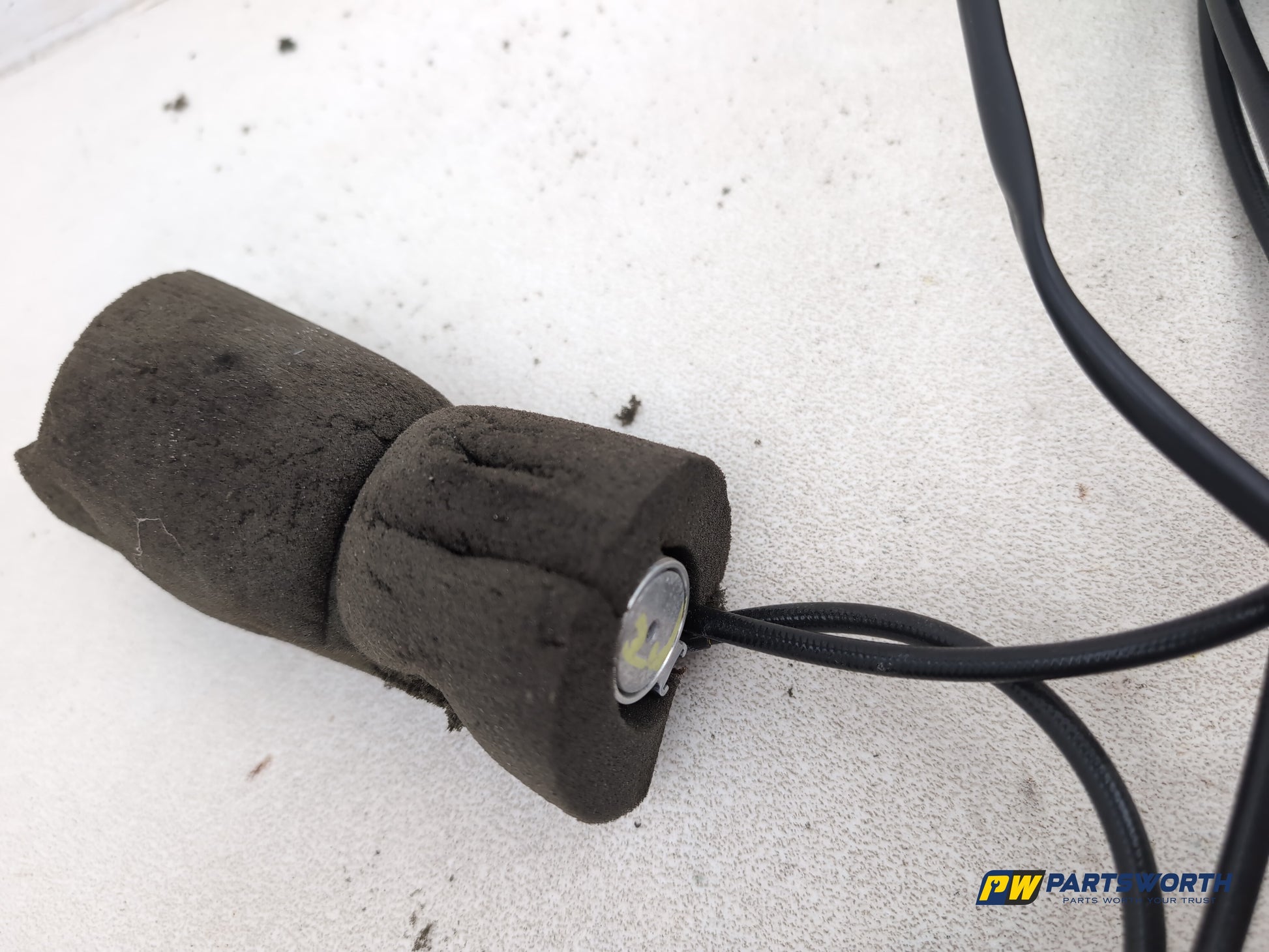 Boot Lid Hydraulic Cylinder LH 6