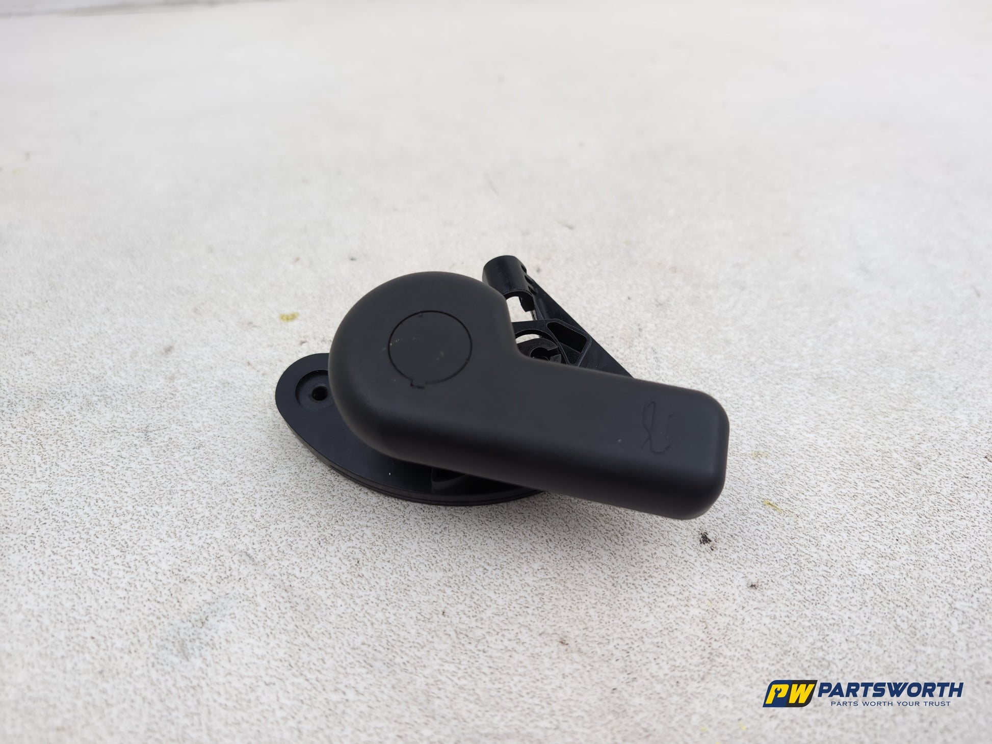 Bonnet Release Handle 1