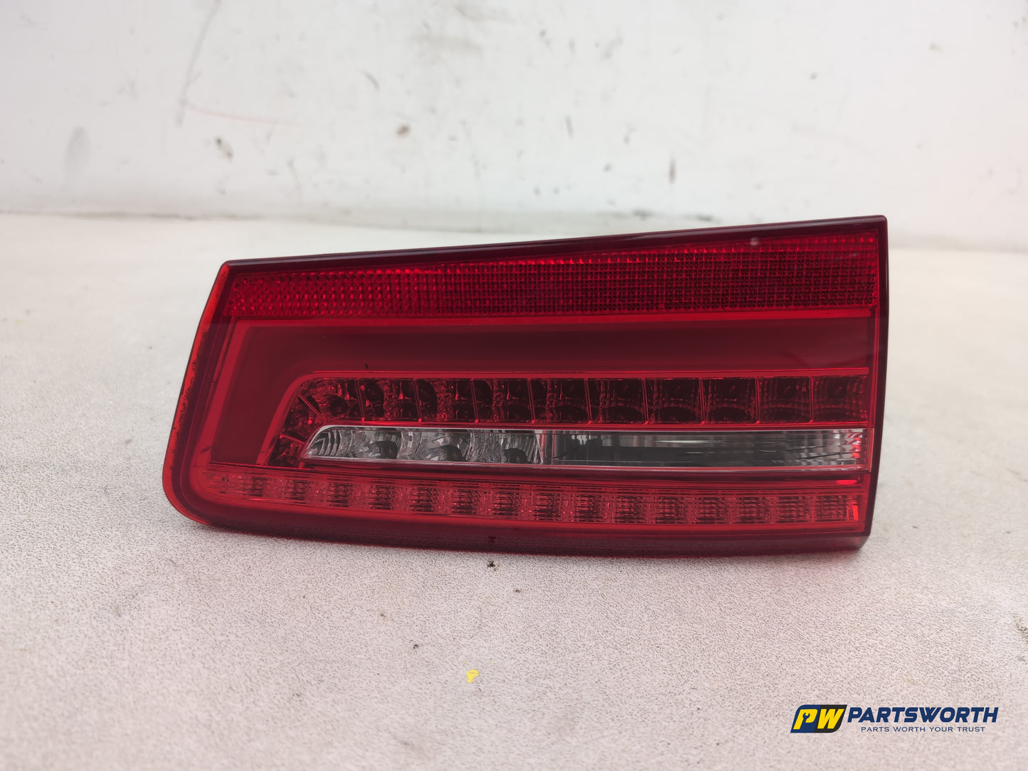 Audi A6 Se Tdi Quattro Auto Tail Light Rear Inner Left Passenger Side 4g9945093b