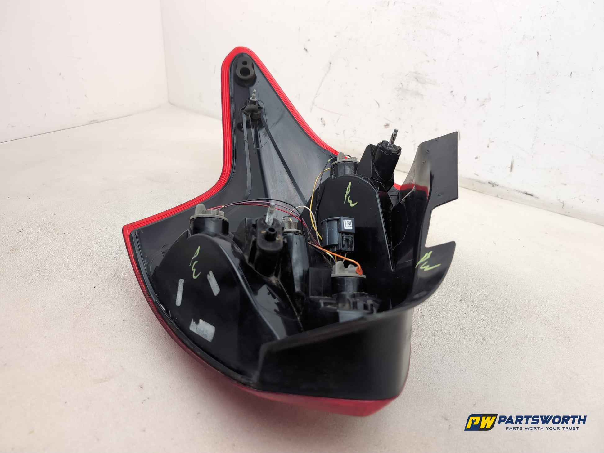 Lamp Assembly Rear RH 7