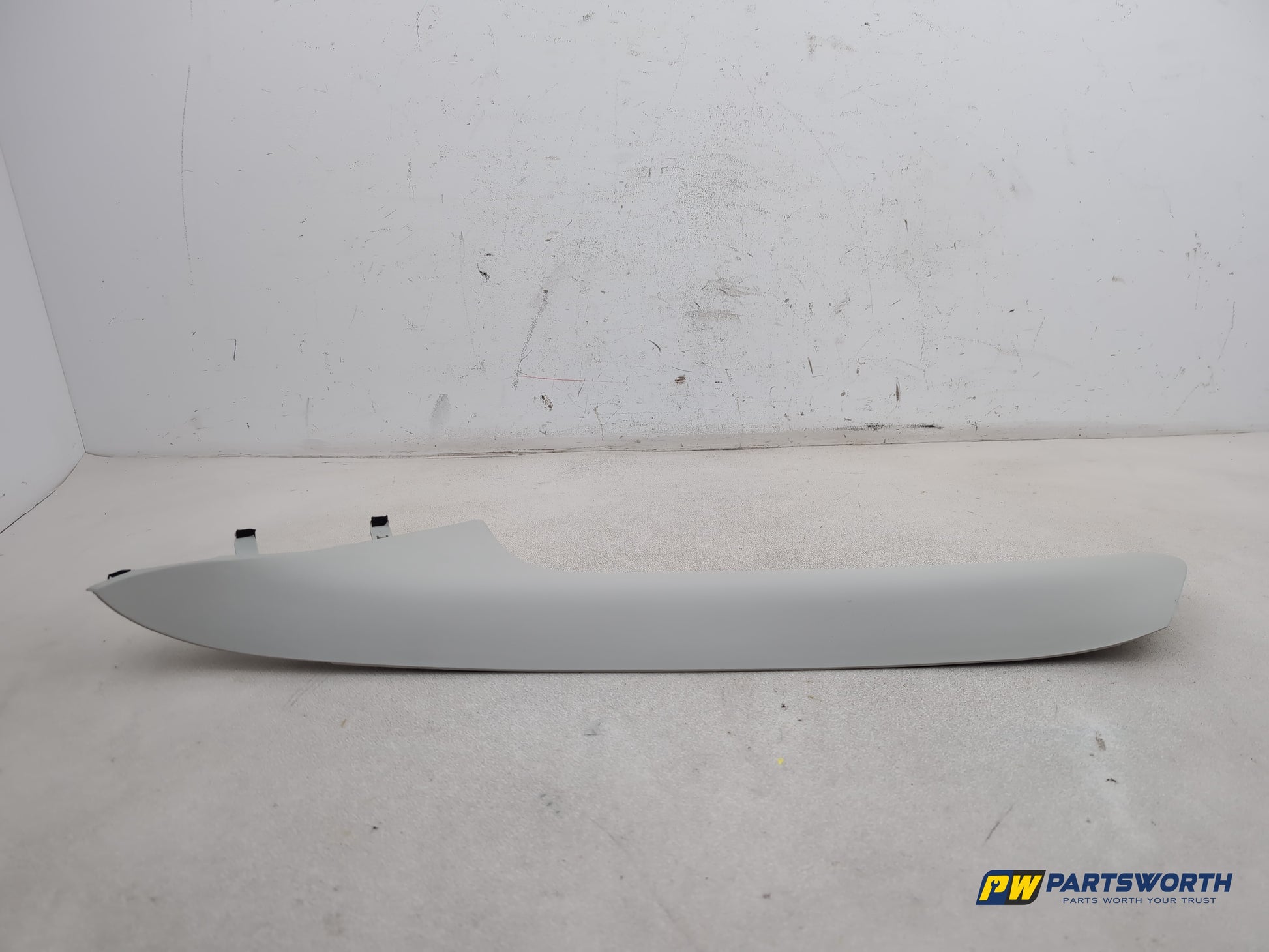 LH A Pillar Trim  1