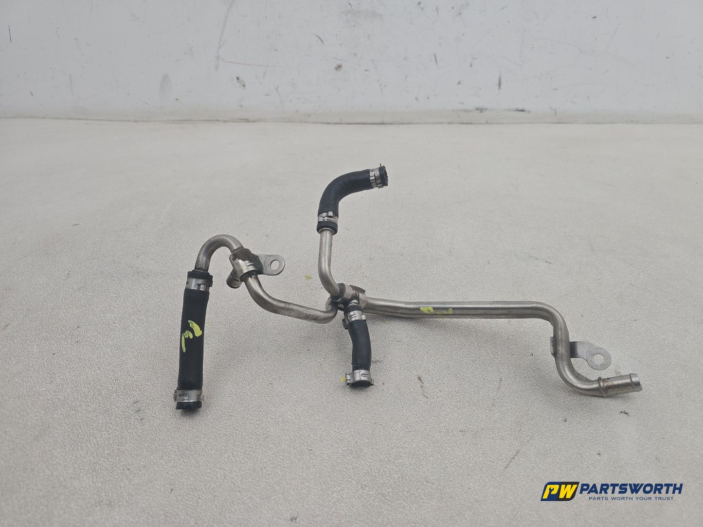 Mercedes-Benz Ml350 Spt Cdi Blueef-Cy Fuel Pipe 2009-2011