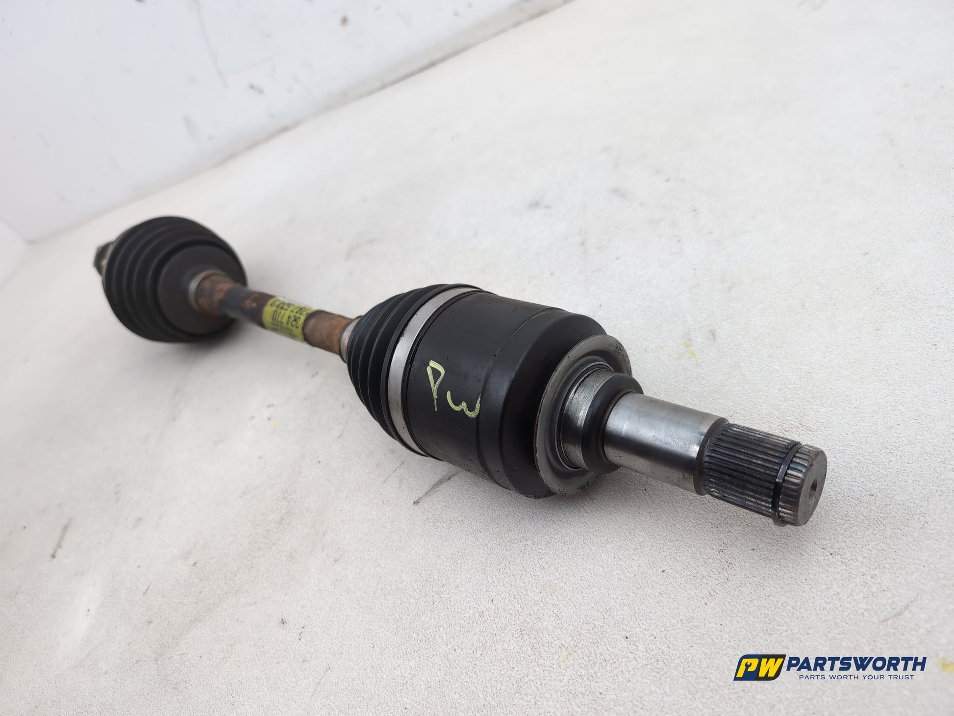 Driveshaft Front LH 7