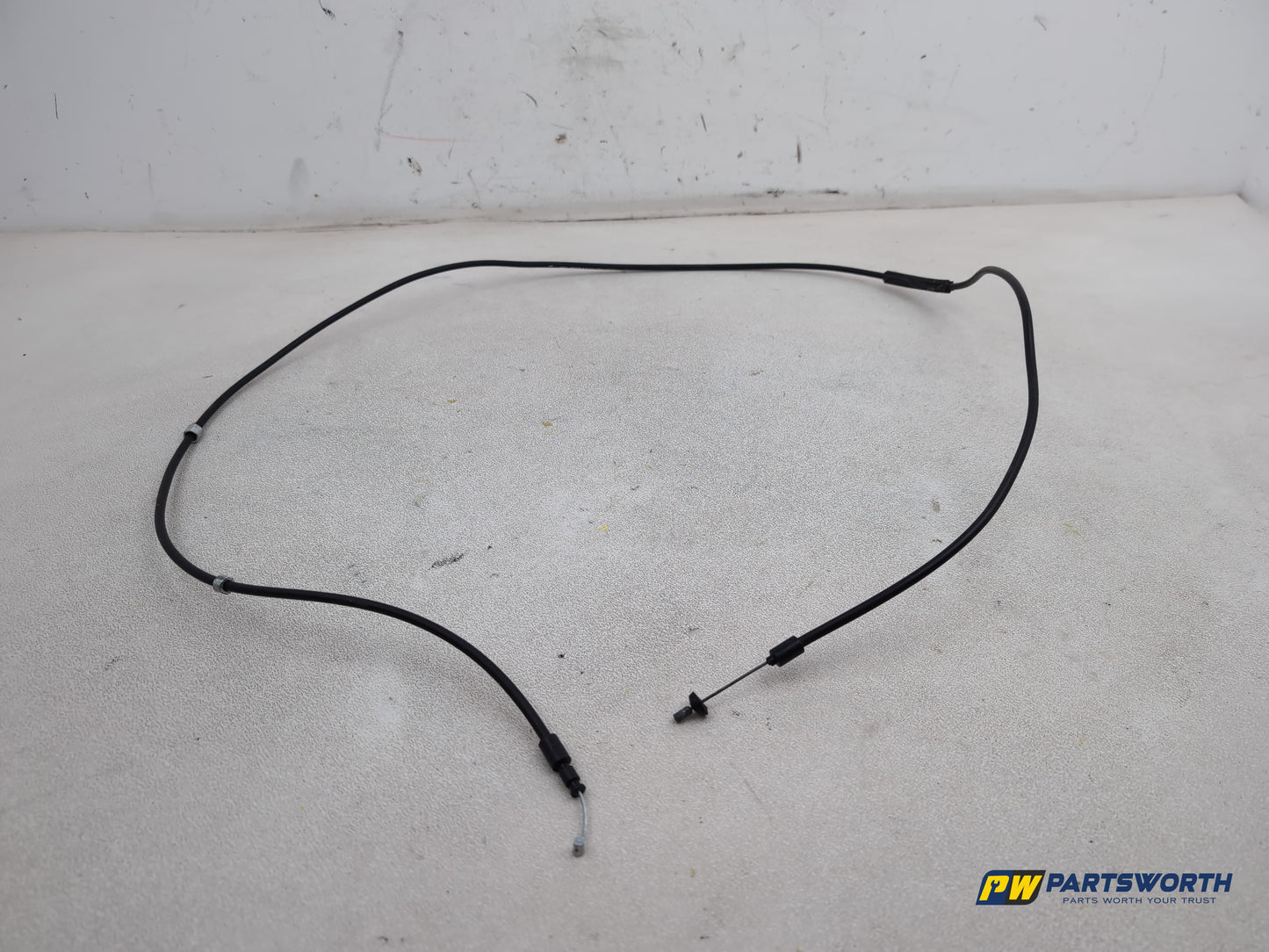 Ford Focus Zetec Turbo Hood Release Cable Am5116c657 2011-2018