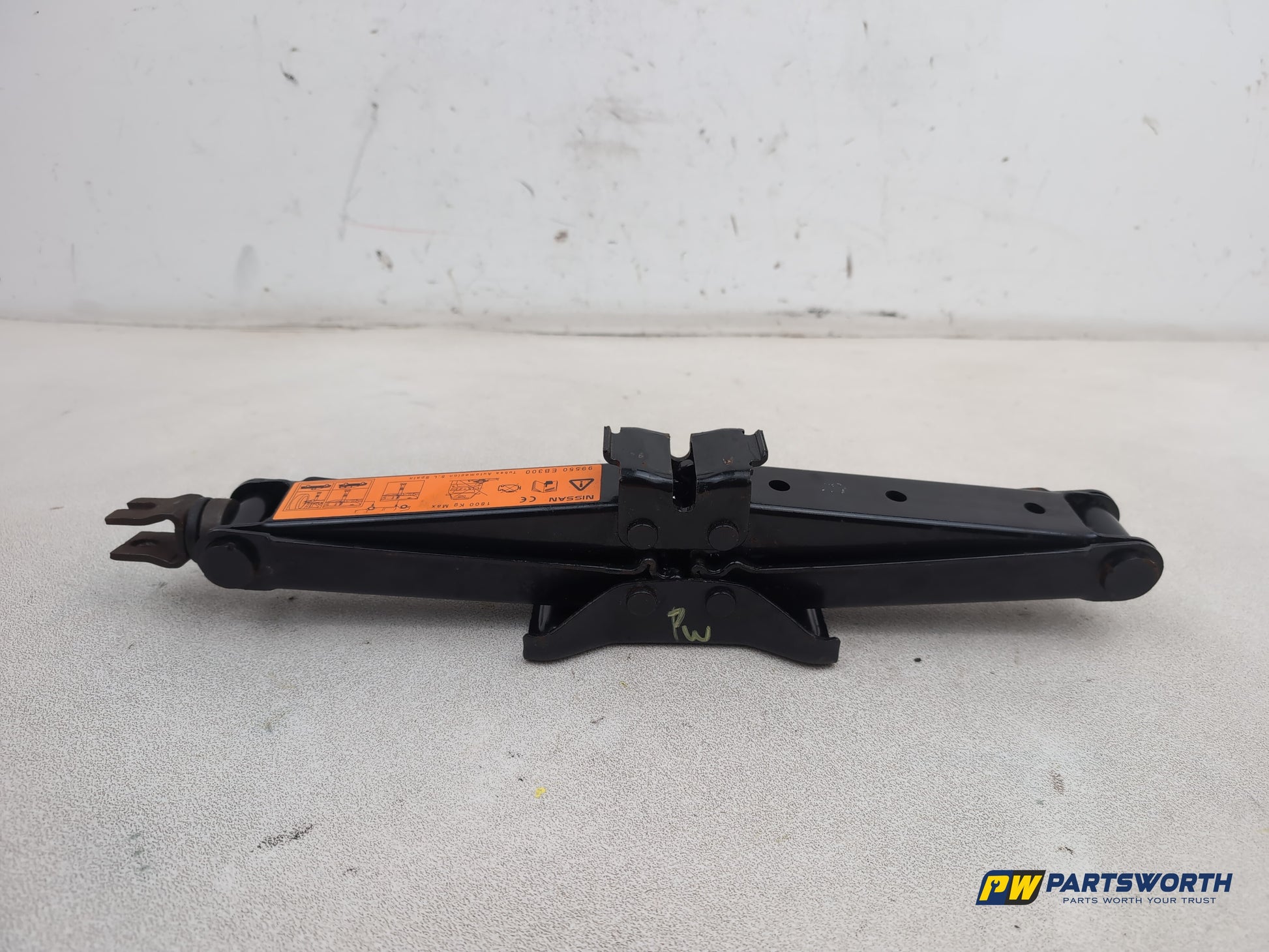 Vehicle Jack 1