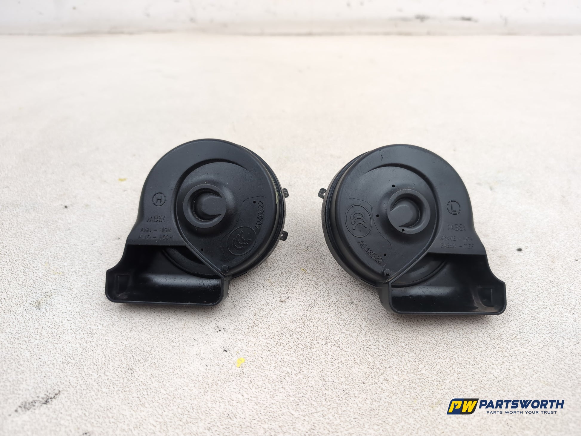 2010 Mercedes-Benz Ml350 Spt Cdi Blueef-Cy Horn Front Pair 2009-2011