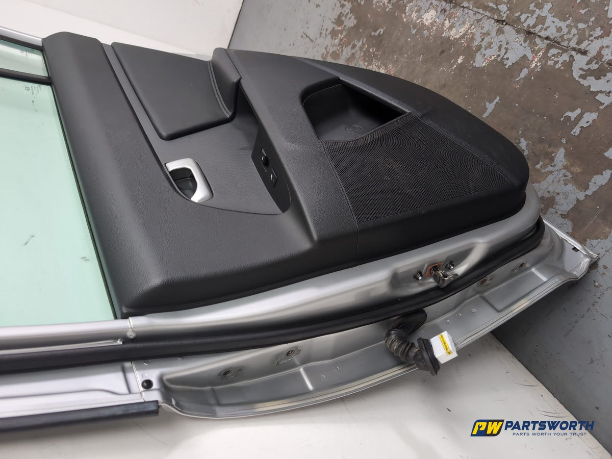 Door Rear RH 13