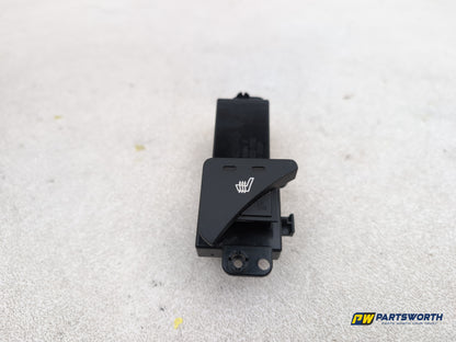 Kia Sportage 3 Sat Nav Crdi Front Passenger Heater Seat Switch 4912001110
