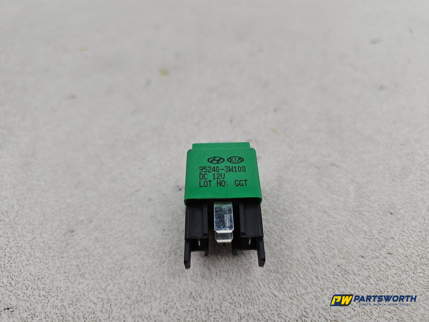 Kia Sportage 3 Sat Nav Crdi Relay 952403w100 2010-2013