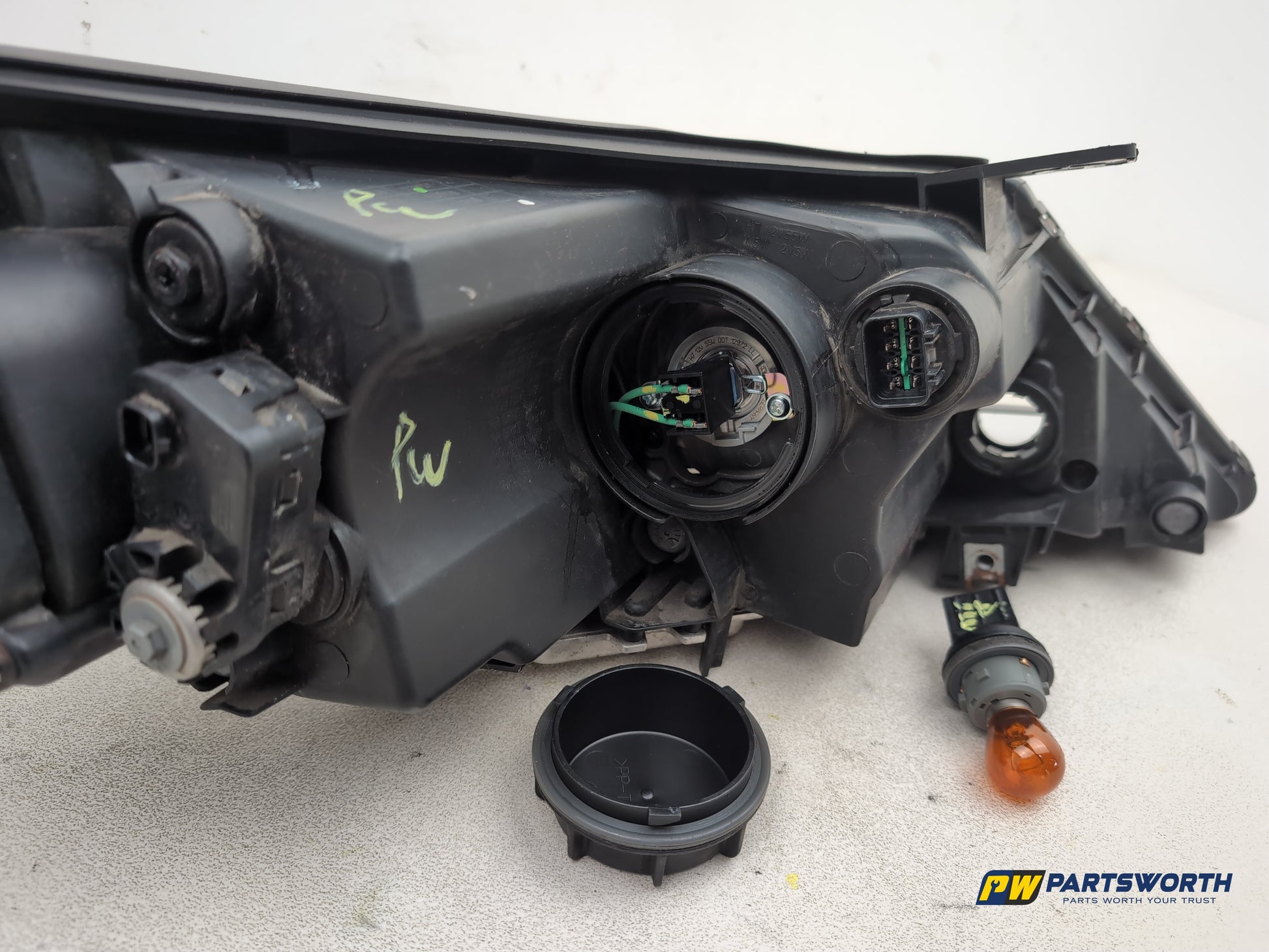 Headlamp LH 7
