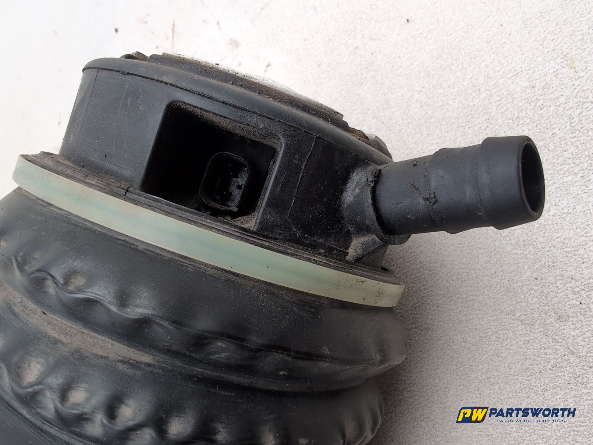 Shock Absorber Rear RH 5