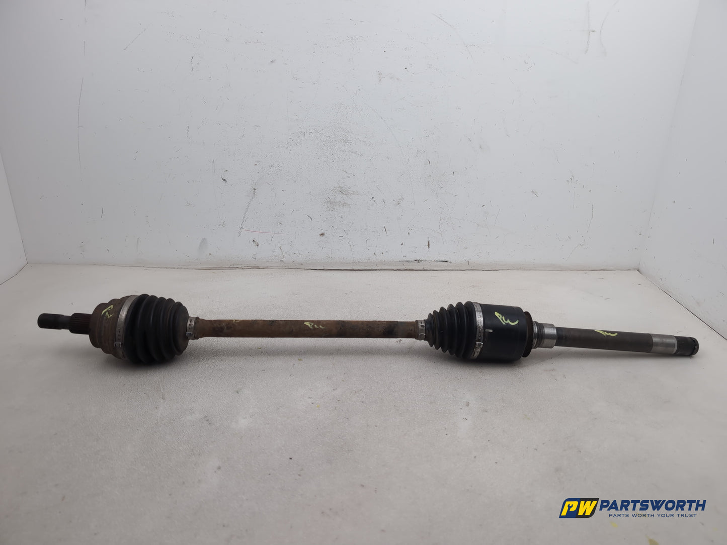 Mercedes-Benz Ml300 Sport Cdi Blue-Cy A Driveshaft Front Rh Driver Side