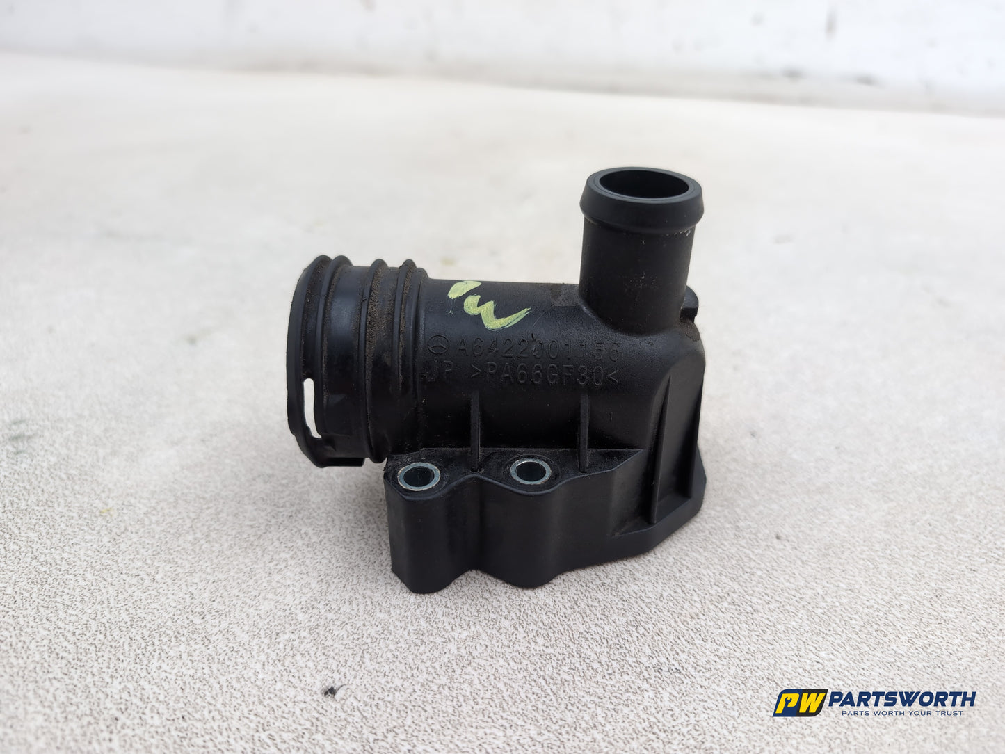 Mercedes-Benz Ml300 Sport Cdi Blue-Cy Thermostat Flange A6422001156 2009-2011