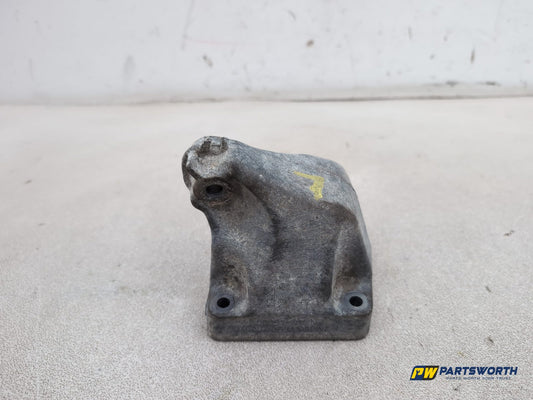 Engine Mounting Bracket 1