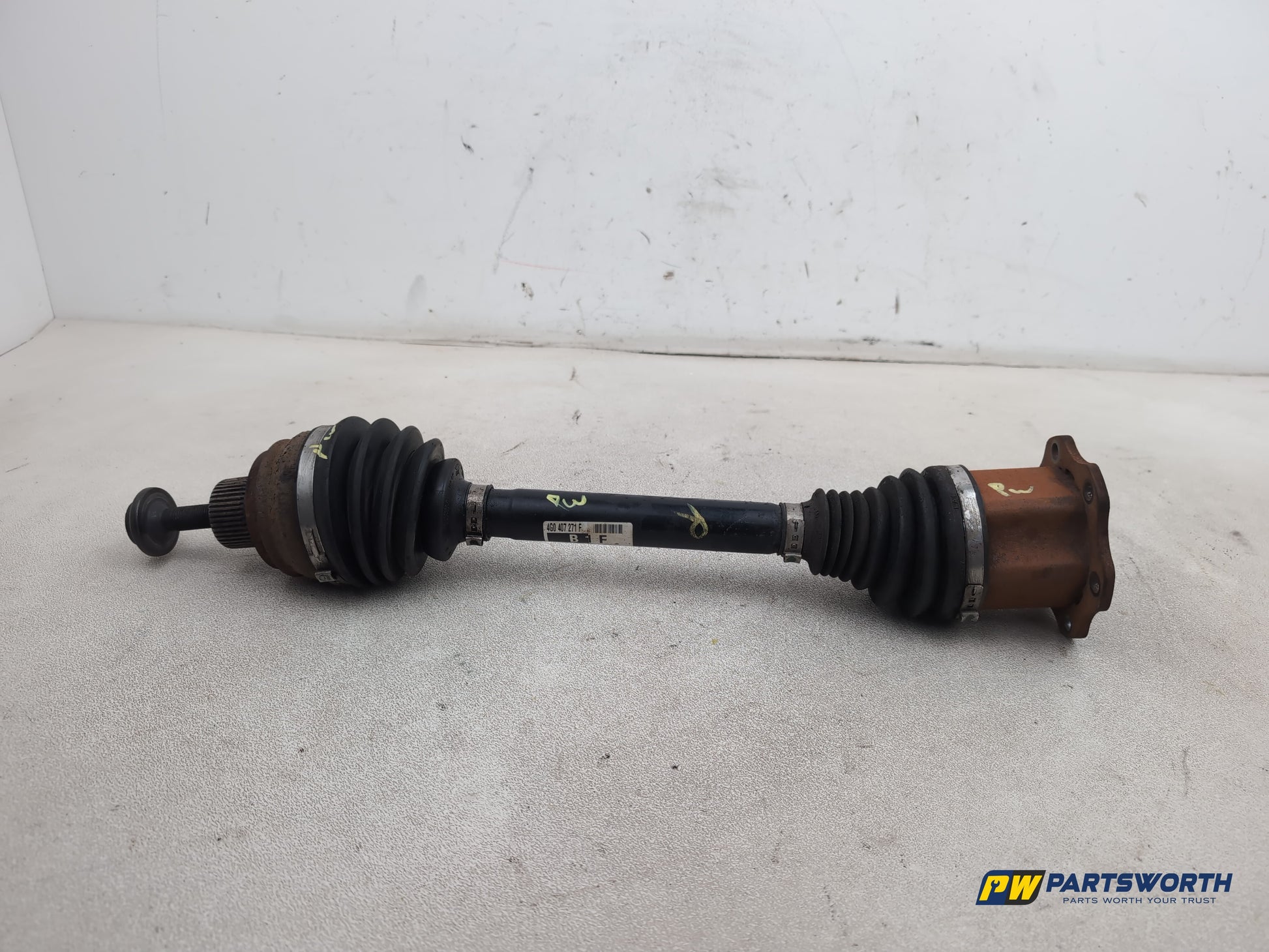Audi A6 Se Tdi Quattro Auto Driveshaft Front Rh Driver Side 4g0407271f 2011-2014