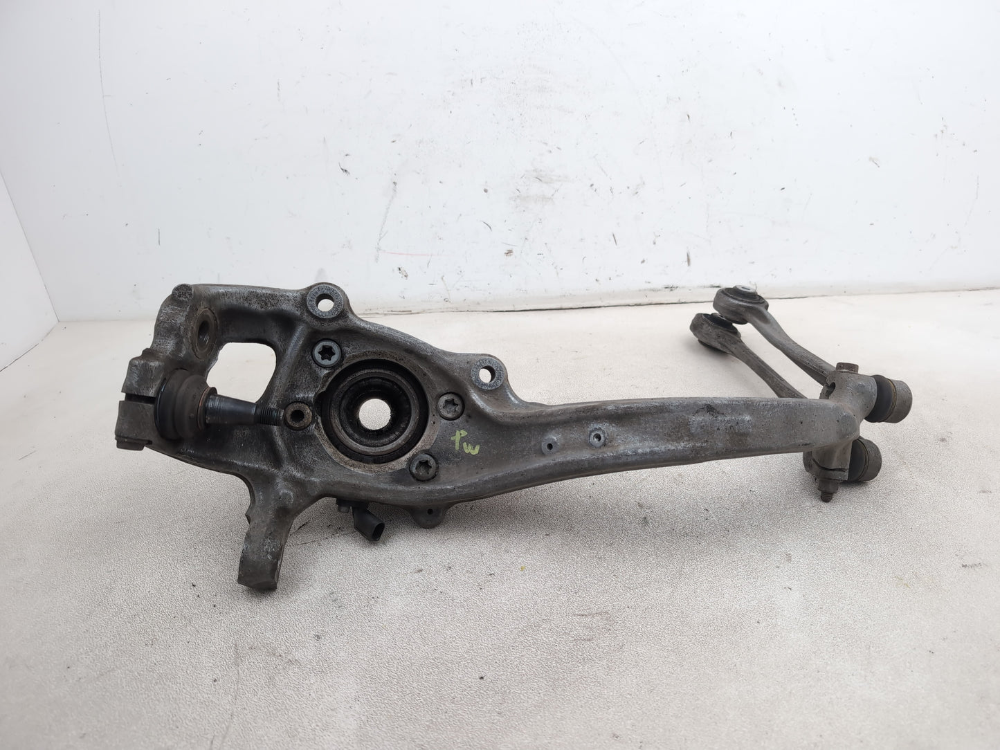 Audi A6 Se Tdi Quattro Autowheel Hub Front Lh Passenger Side 2011-2014