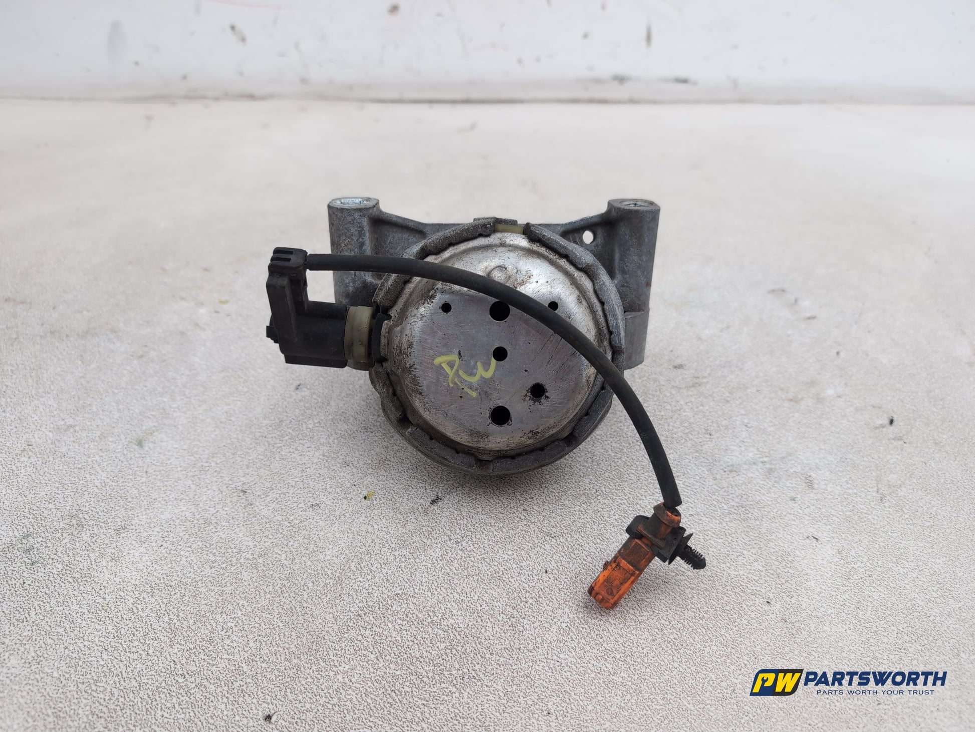 Audi A6 Se Tdi Quattro Auto Engine Mounting Bracket 2011-2014 - photo 7