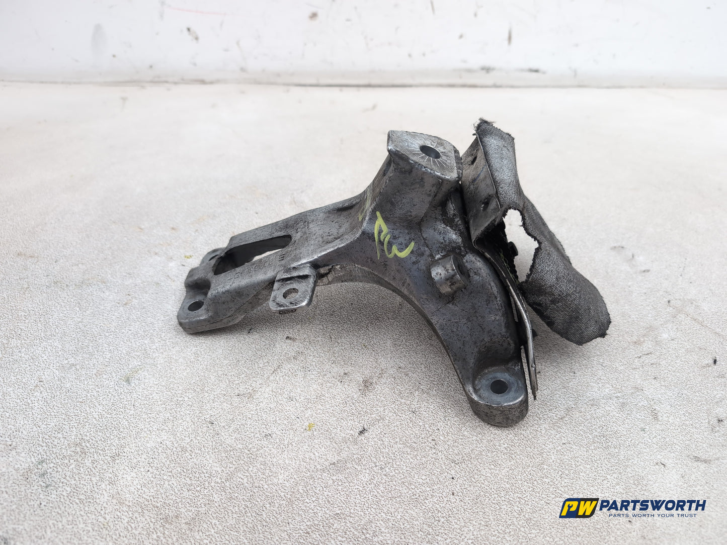 Audi A6 Se Tdi Quattro Auto Engine Mount Bracket Carrier Right 4g0199308e
