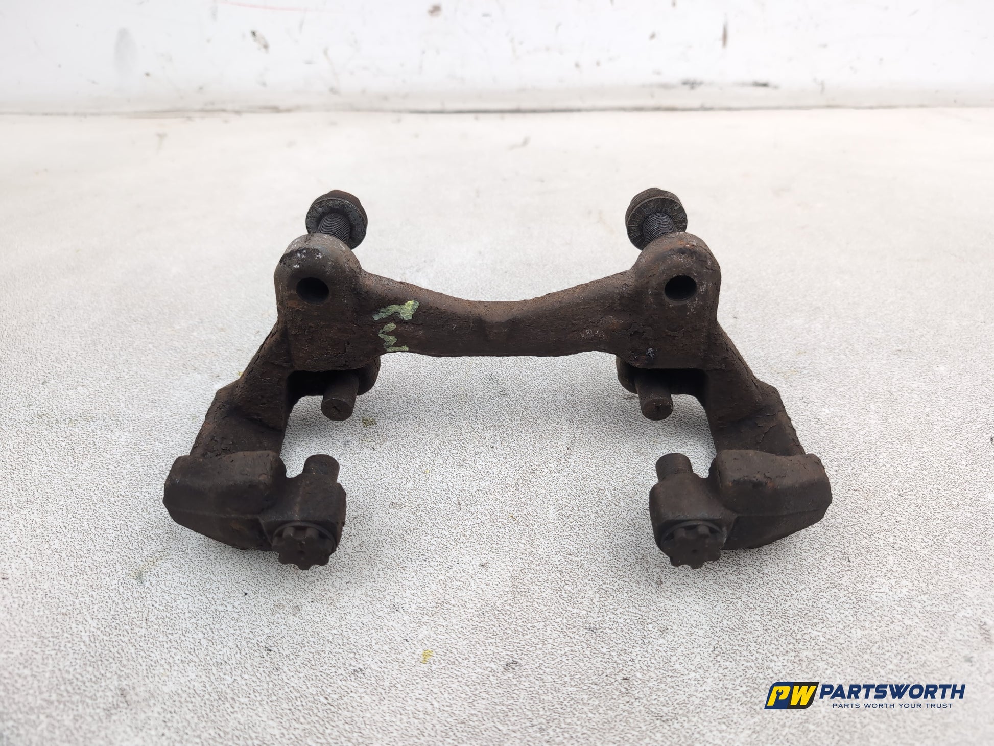 Audi A6 Se Tdi Quattro Auto Front Brake Caliper Support Rh Driver Side 2011-2014 - photo 7