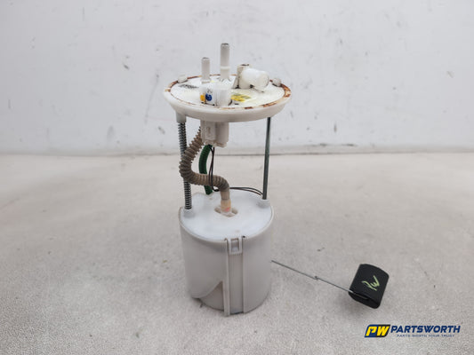 Kia Sportage 3 Sat Nav Crdi 1.7l Diesel Fuel Sending Pump 311102y200 2010-2015