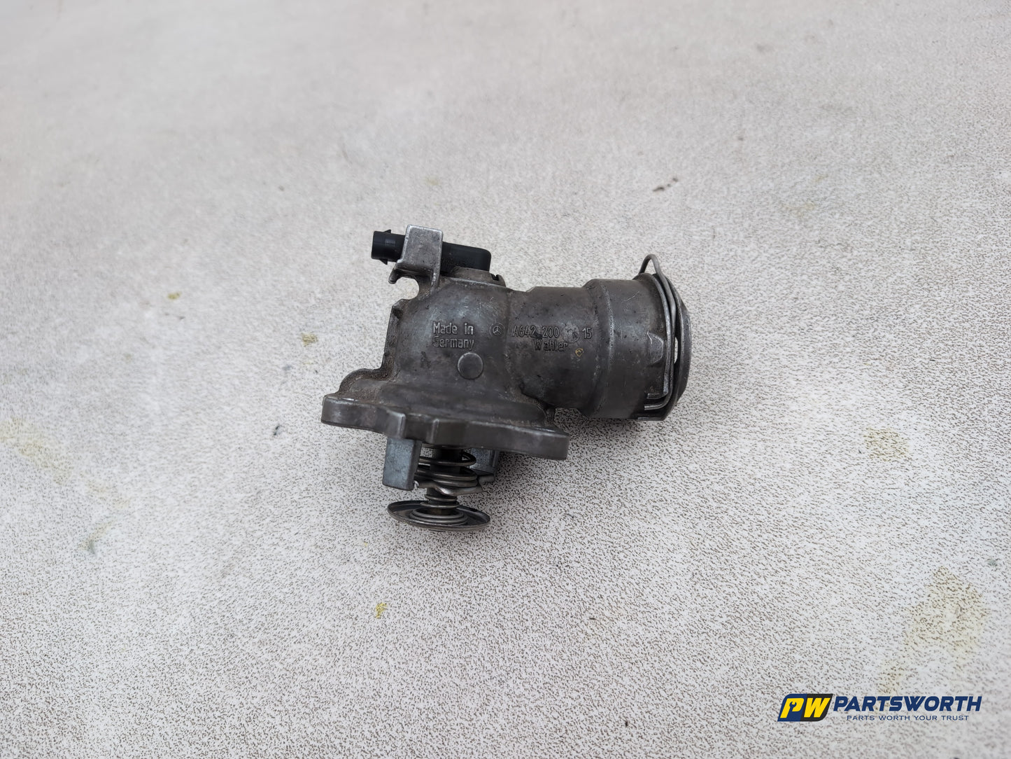 Mercedes-Benz Ml350 Spt Cdi Blueef-Cy Coolant Thermostat A6422001615 2009-2011