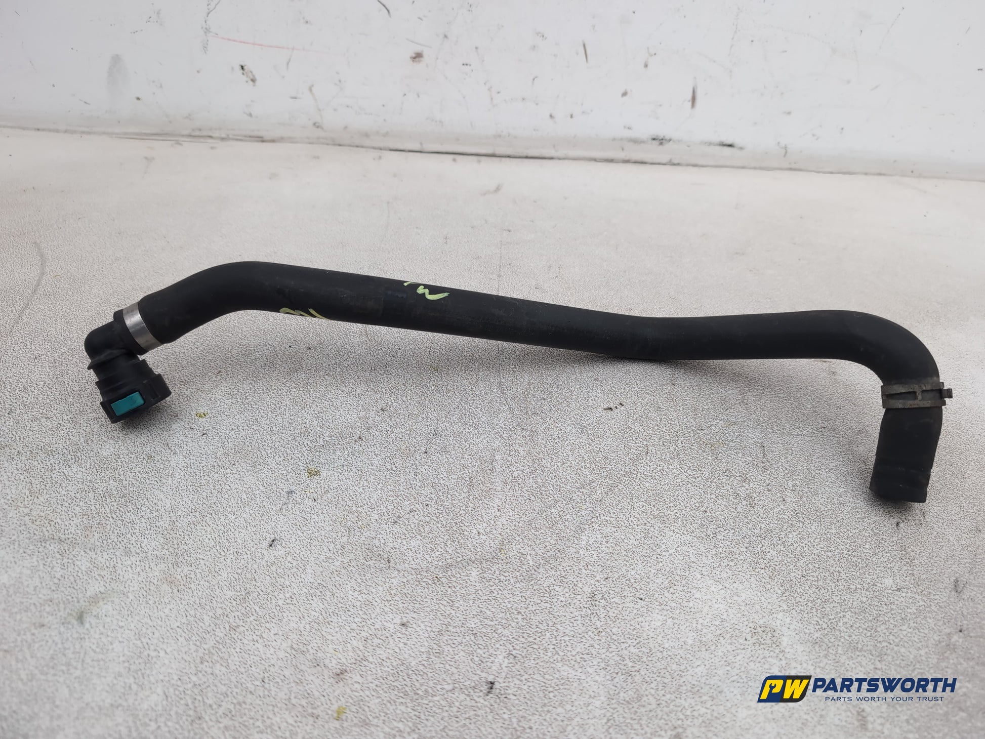 Ford Focus Zetec Turbo Coolant Hose Pipe Cm5g8b451ga 2011-2018