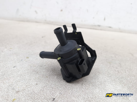 Ford Focus Zetec Turbo Additional Water Coolant Pipe Cm5g8c419aa 2011-2018