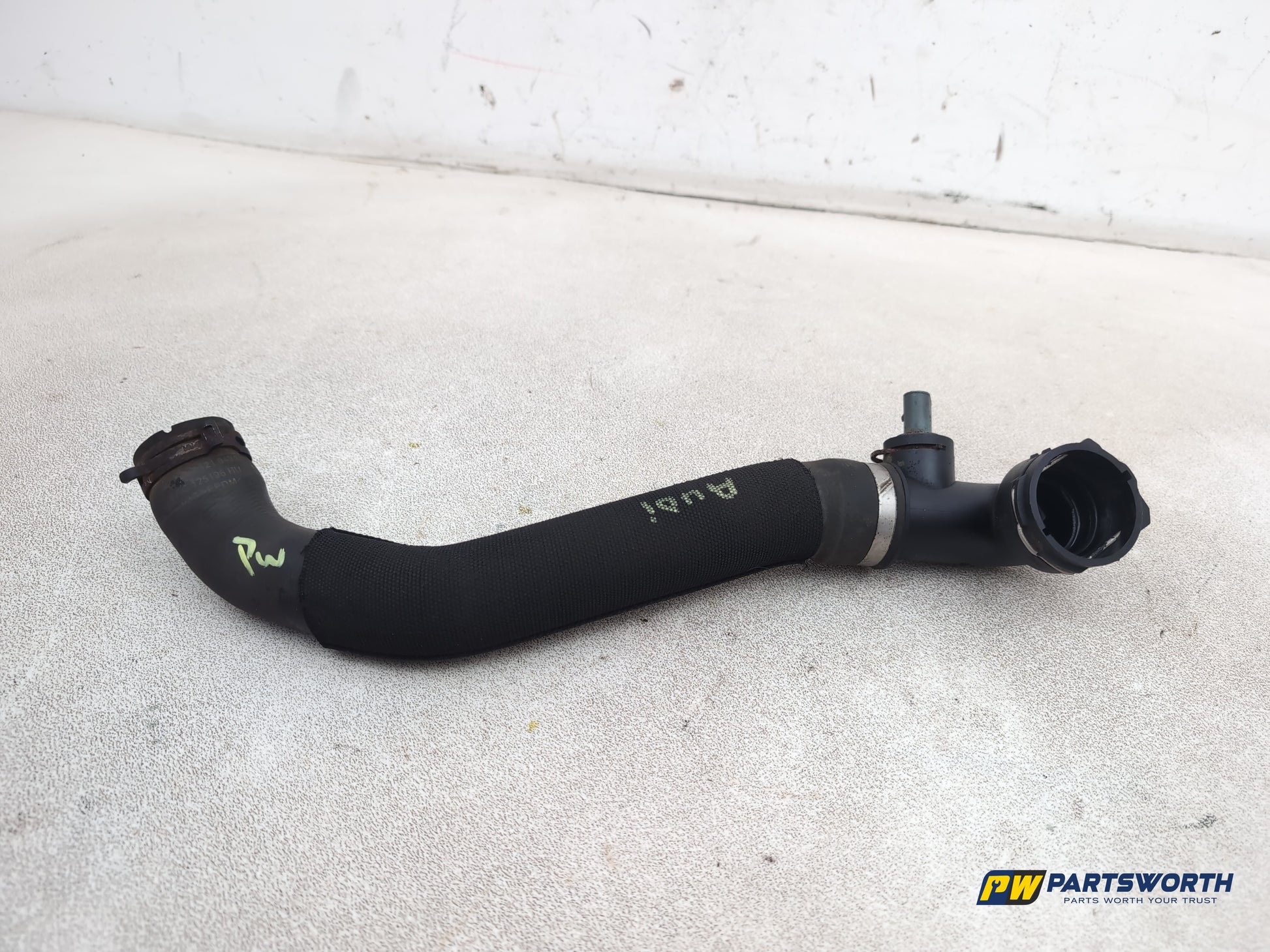Audi A6 Se Tdi Quattro Auto Coolant Hose Pipe 4g0121049l 2011-2014