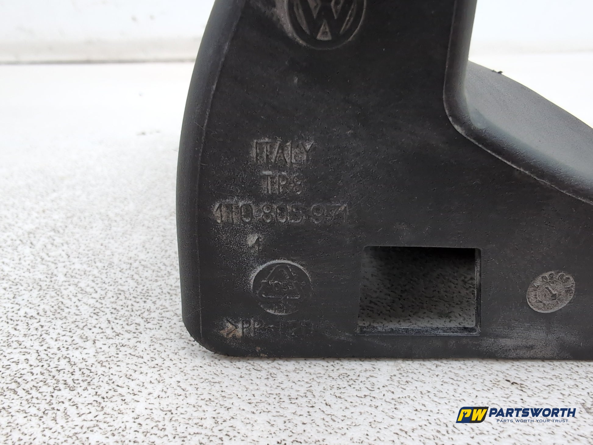 Seat Ibiza Sportrider Air Intake Duct 1t0805971 2008-2012 - photo 7