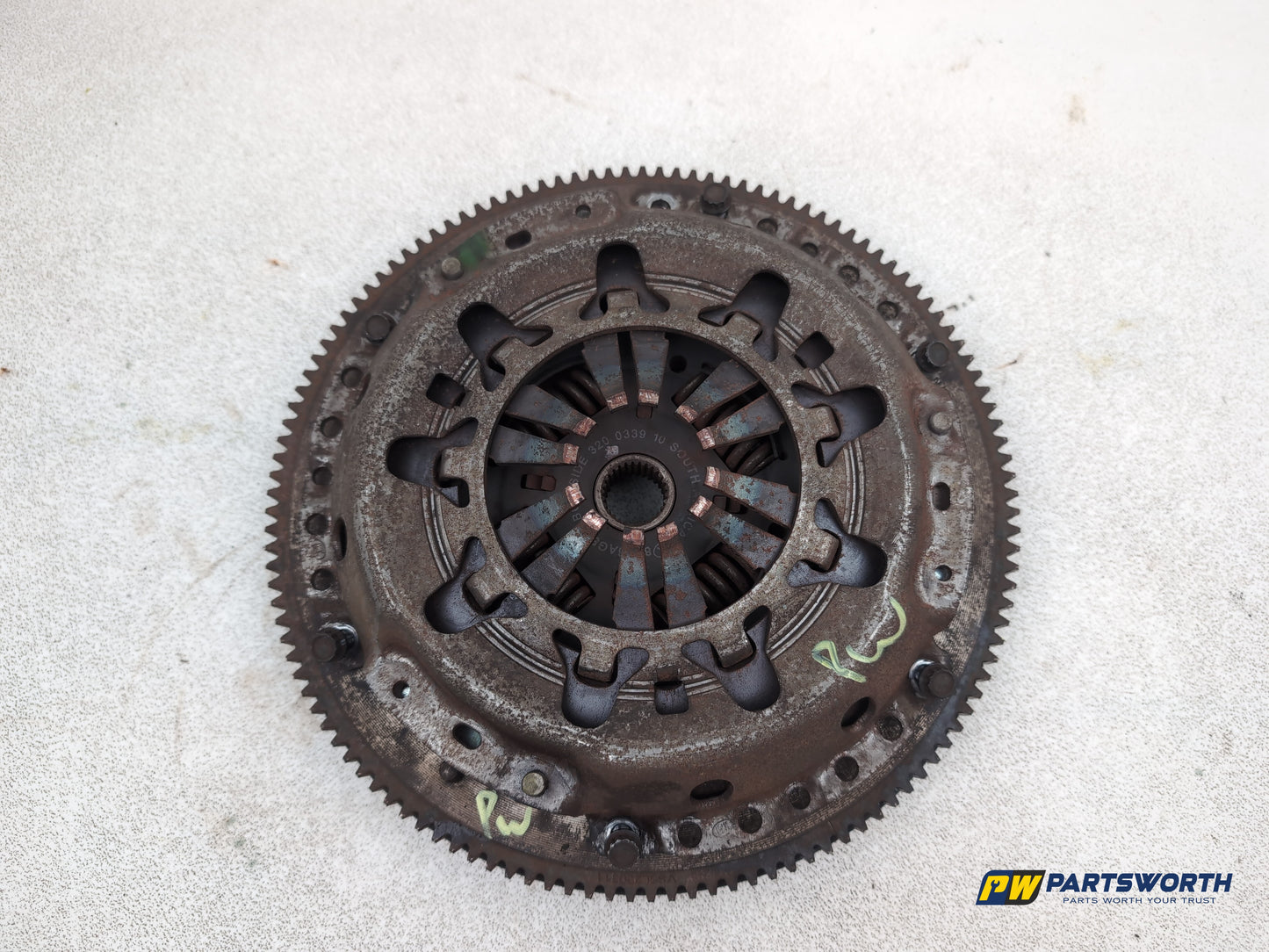 Seat Ibiza Sportrider Dual Mass Flywheel With Clutch Kit Cggb 2008-2012