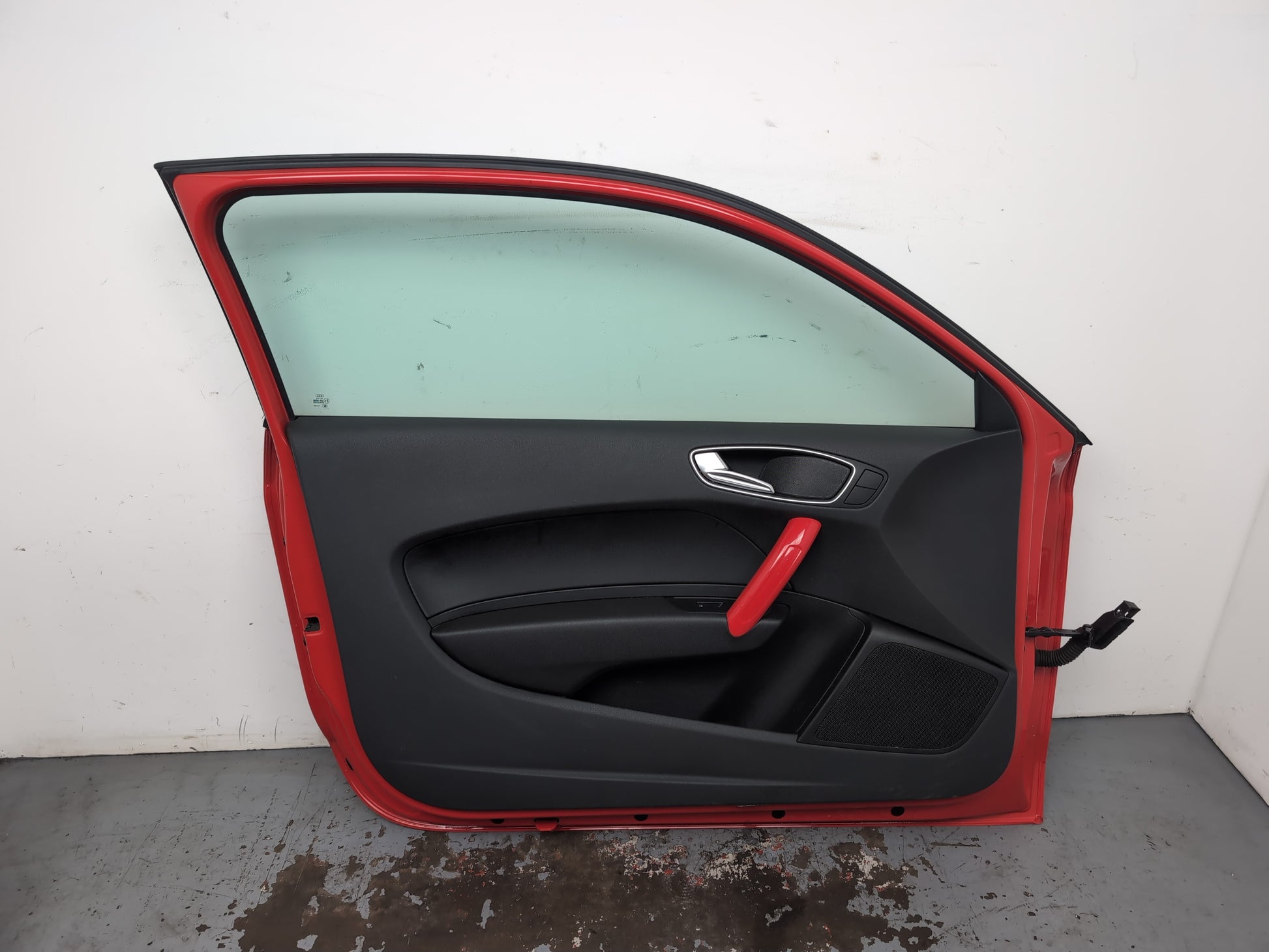 Audi A1 Contrast Edition Tdi Door Front Lh Passenger Side Red Lz3m 2010-2014 - photo 9