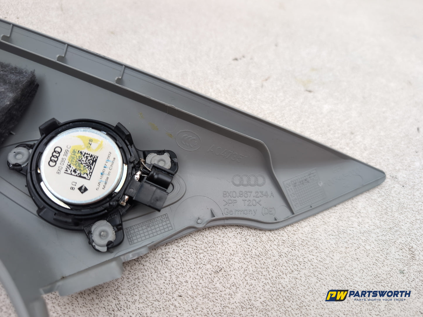 Audi A1 Contrast Edition Tdi Rh A Pillar Trim Driver Side 8x0867234a 2010-2012 - photo 7