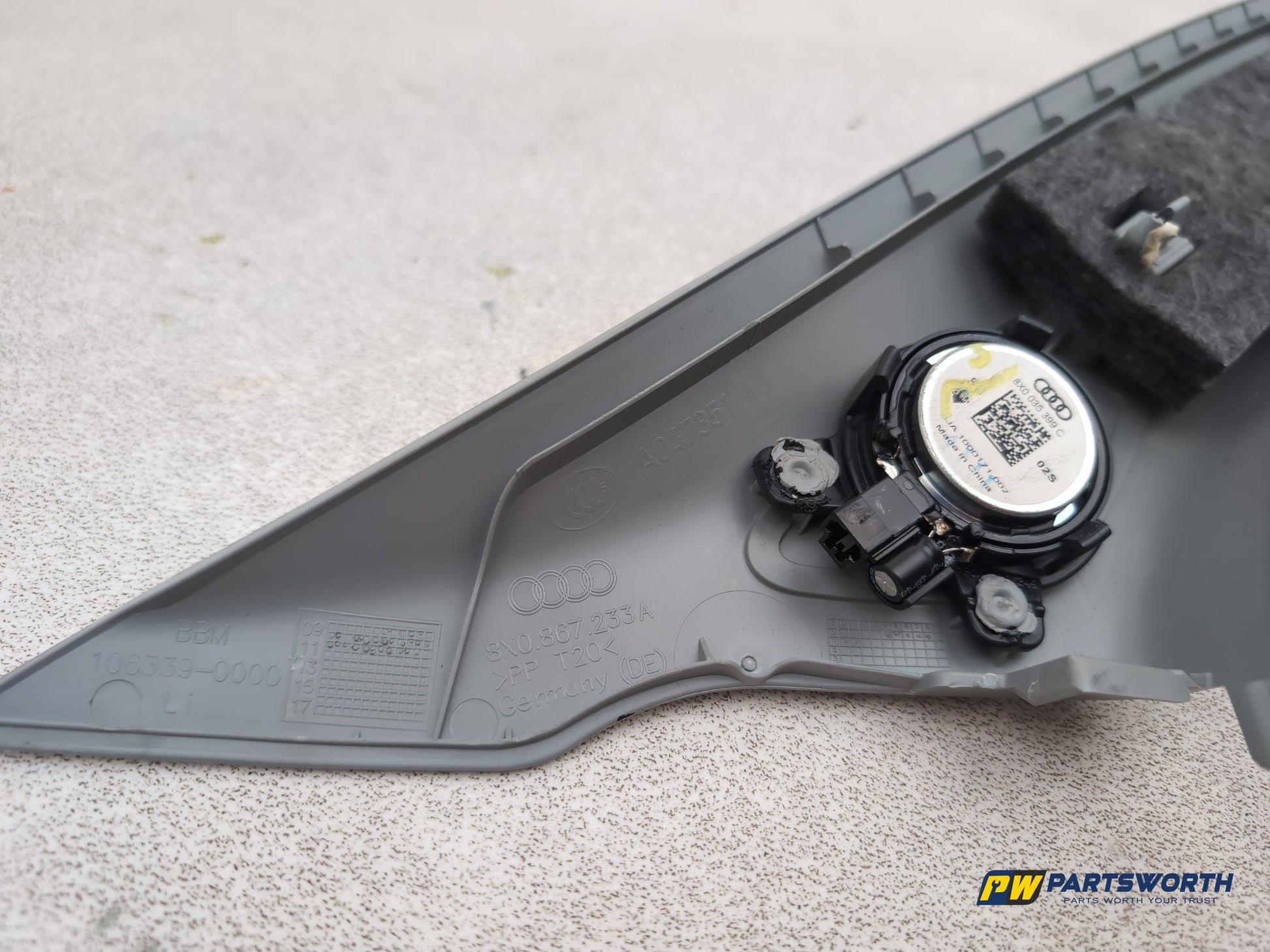 Audi A1 Contrast Edition Tdi Lh A Pillar Trim Passenger Side 8x0867233a - photo 8