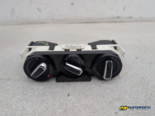 Audi A1 Contrast Edition Tdi Heater Control Assembly 8x0820045a 2010-2012