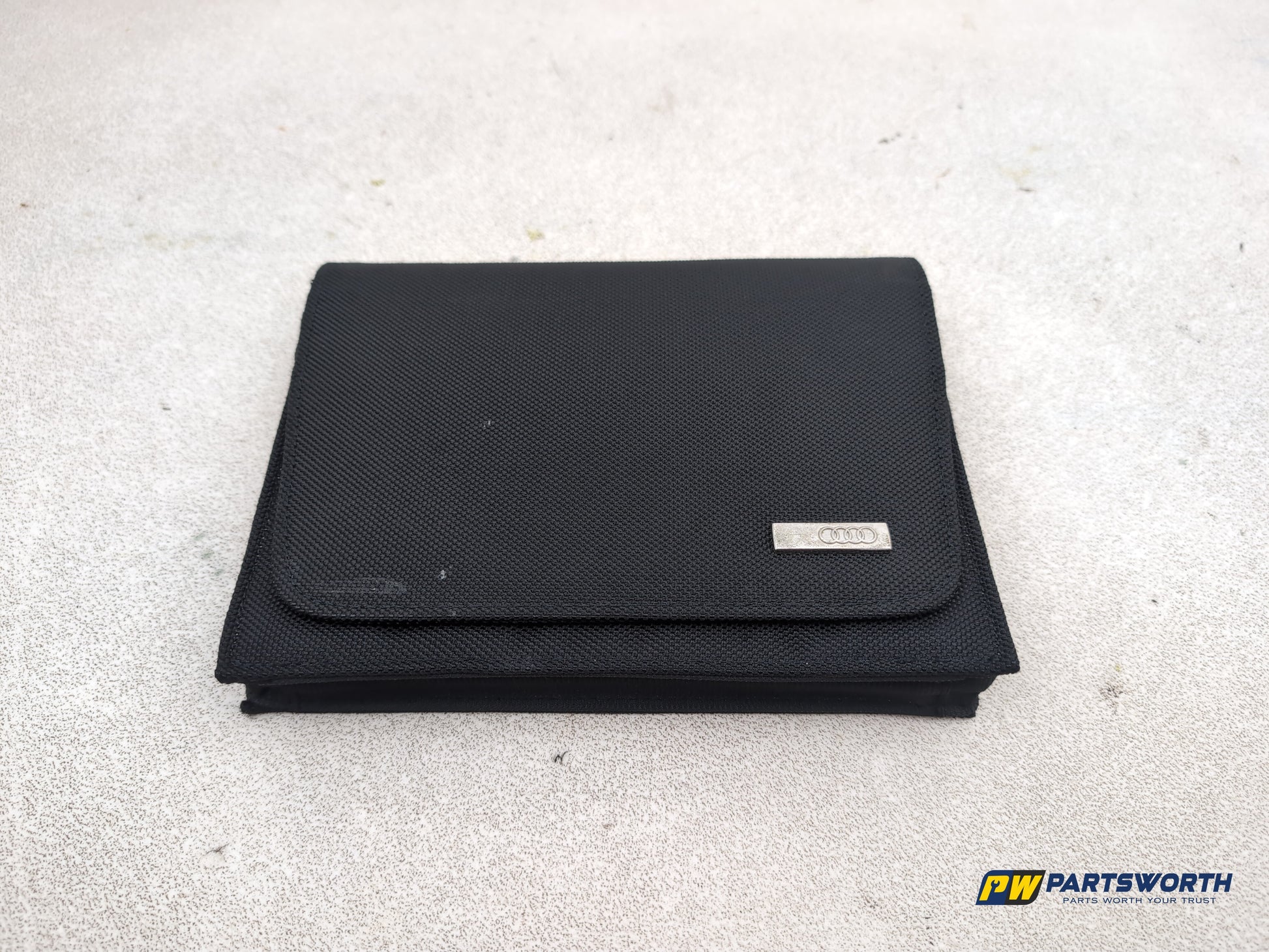 Audi A1 Contrast Edition Tdi Owners Manuyal Handbook 2010-2014 - photo 7