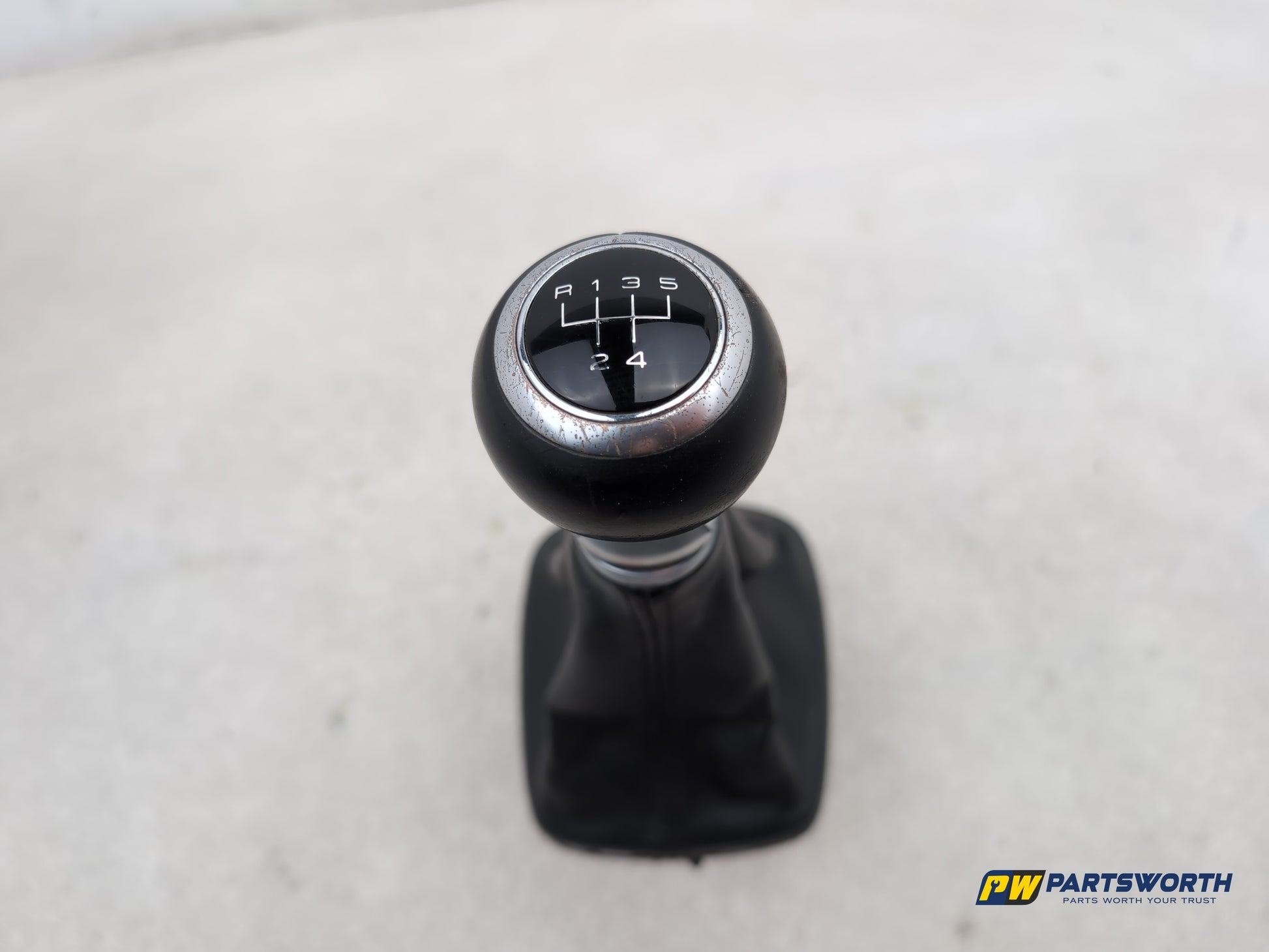 Audi A1 Contrast Edition Tdi Manual Gear Lever Gaiter And Knob 2010-2012 - photo 8