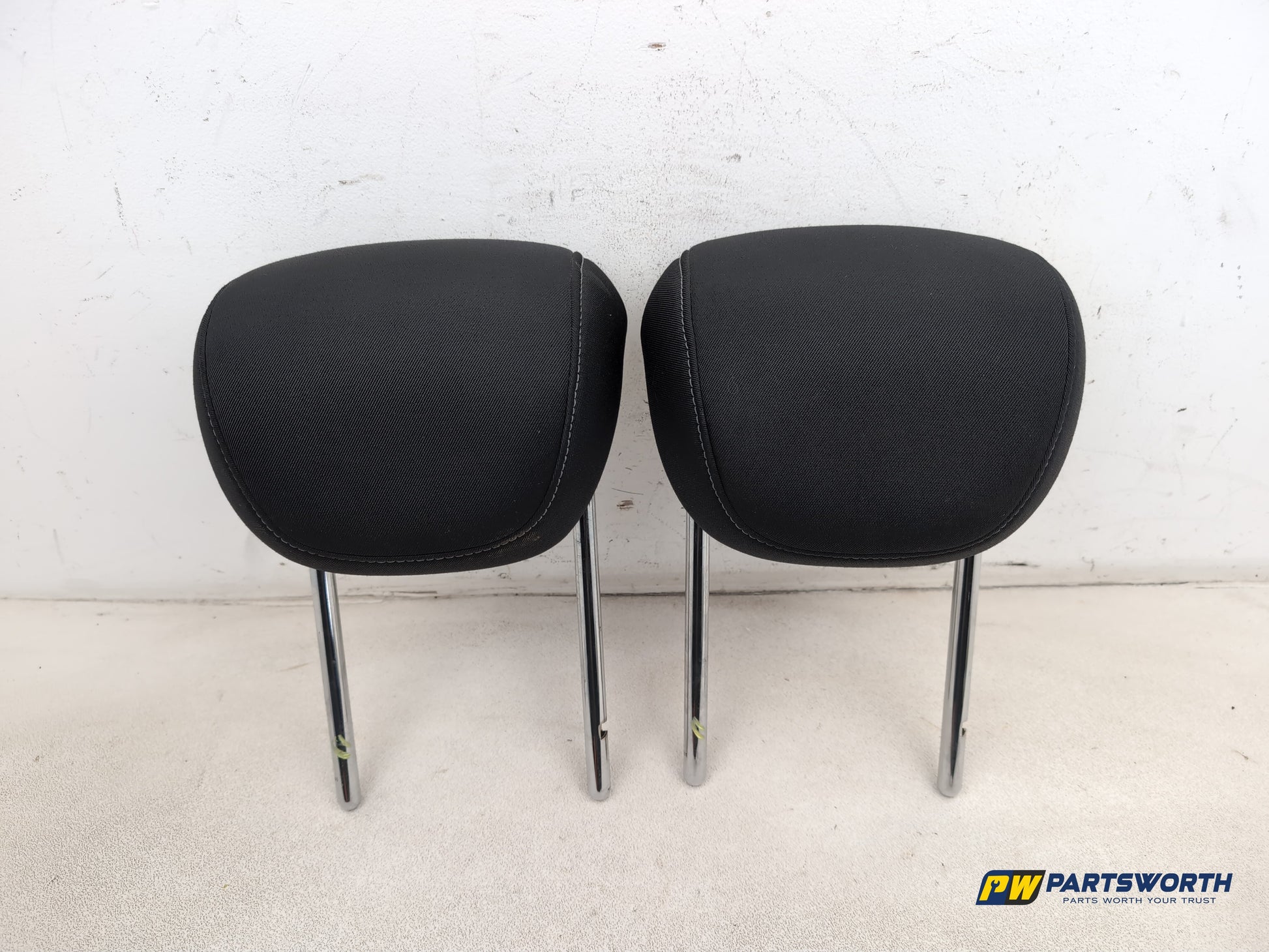 Audi A1 Contrast Edition Tdi Rear Headrest Set 2010-2012