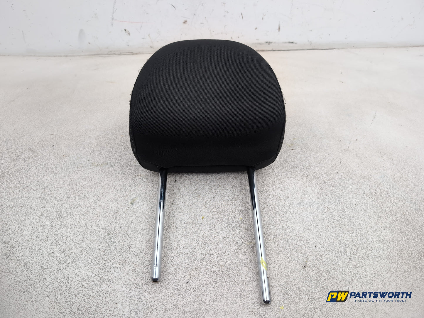 Audi A1 Contrast Edition Tdi Front Right Driver Side Headrest 2010-2012