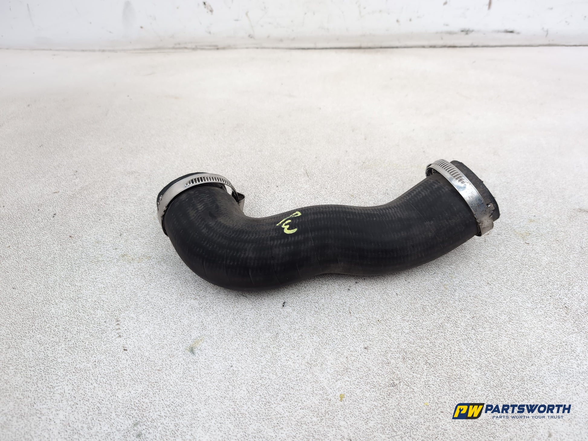 Audi A1 Contrast Edition Tdi Turbo Air Intake Pipe 2008-2012 - photo 7